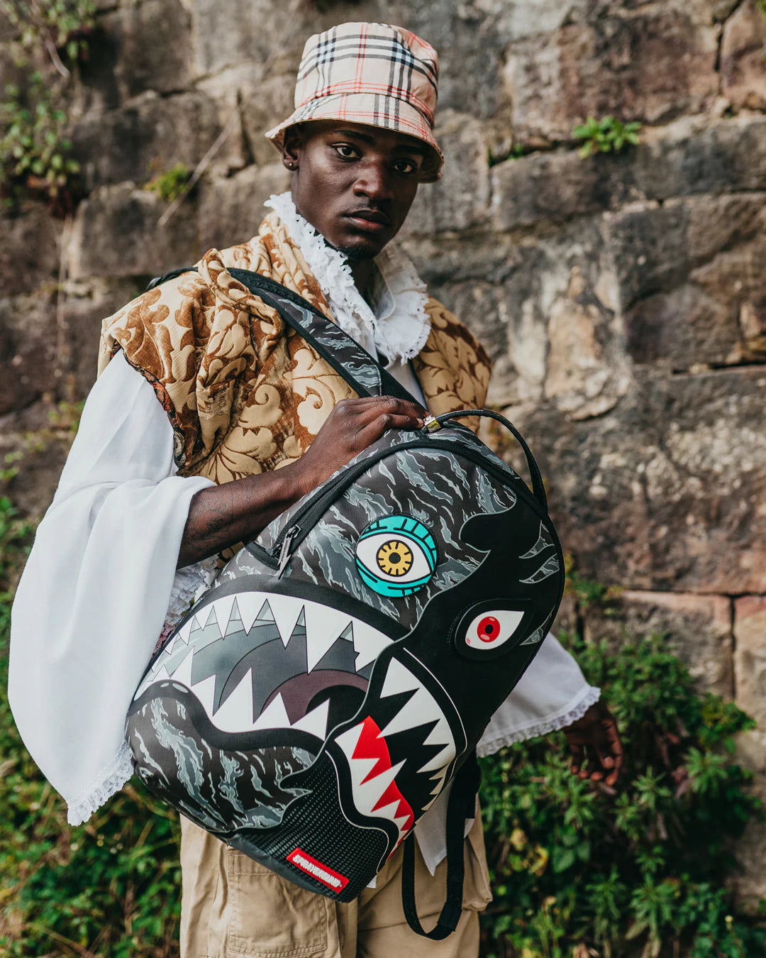 DAZED AND SHARK BACKPACK (DLXV) - Image 15