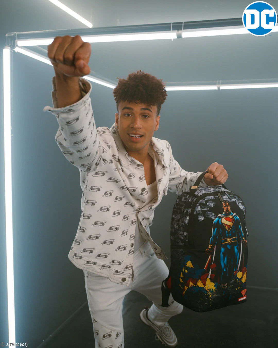 SUPERMAN NO STOPPING ME BACKPACK - Image 16