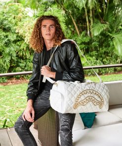 Alternative view of RIVIERA LE BLANC GOLD CHAIN SHARK DUFFLE