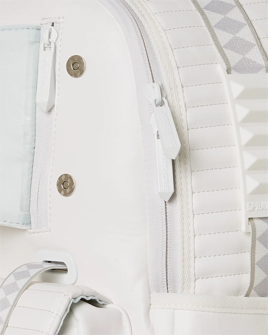 FUTURE TRAVELER CARGO BACKPACK - Image 10