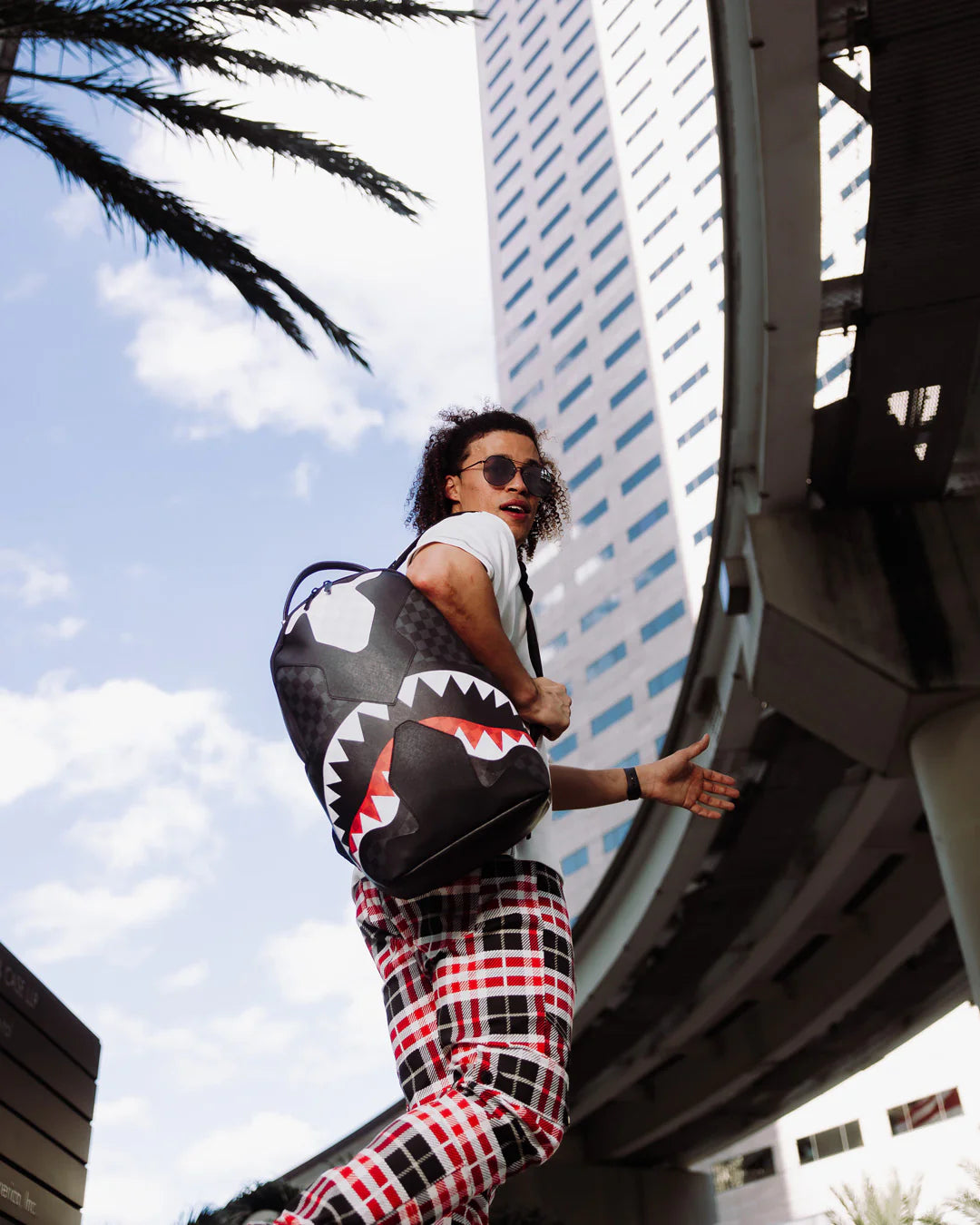 TRIPLE DECKER HEIR TO THE THRONE BACKPACK - Image 2
