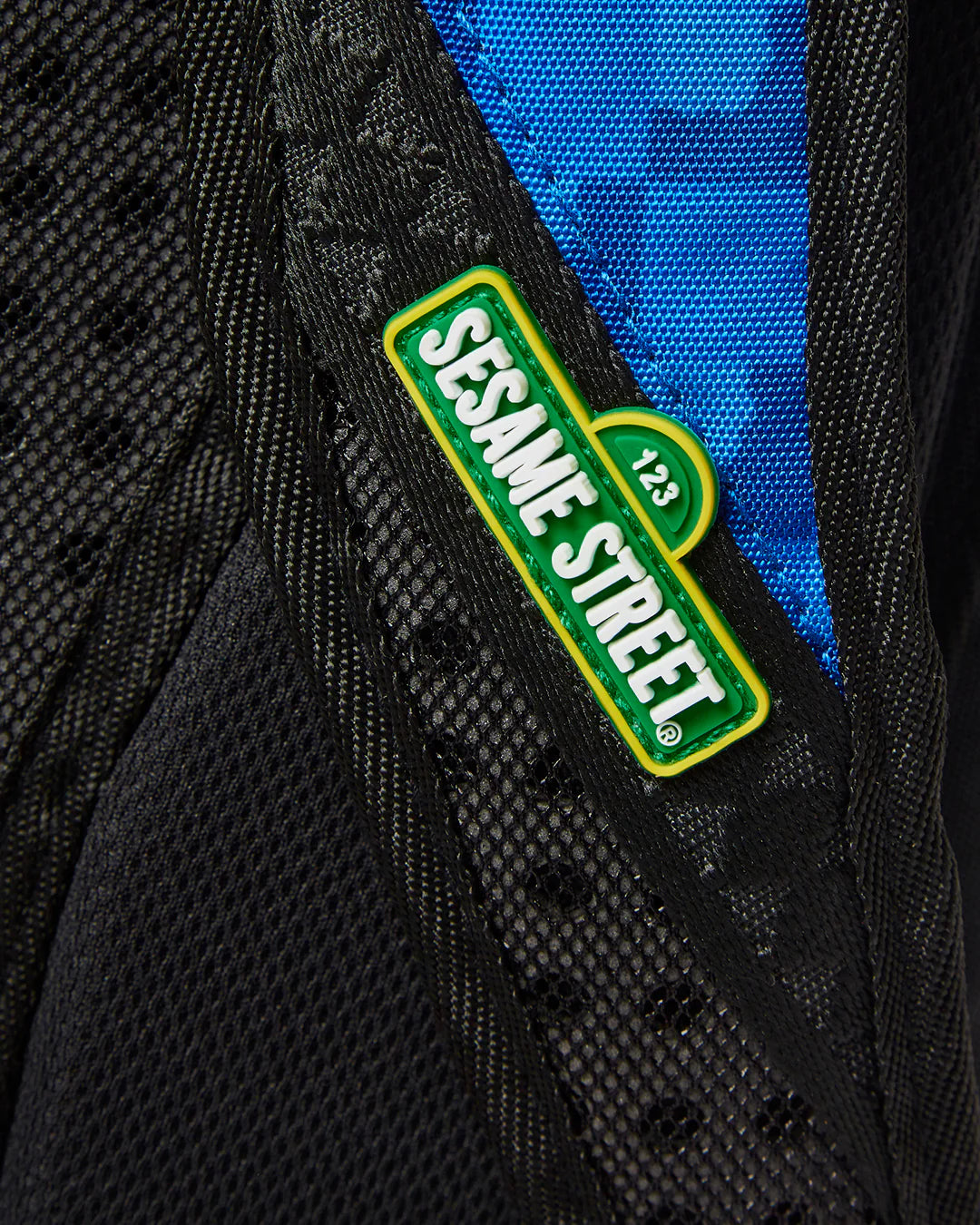 COOKIE MONSTER SLEEPING BACKPACK (DLXR) - Image 10