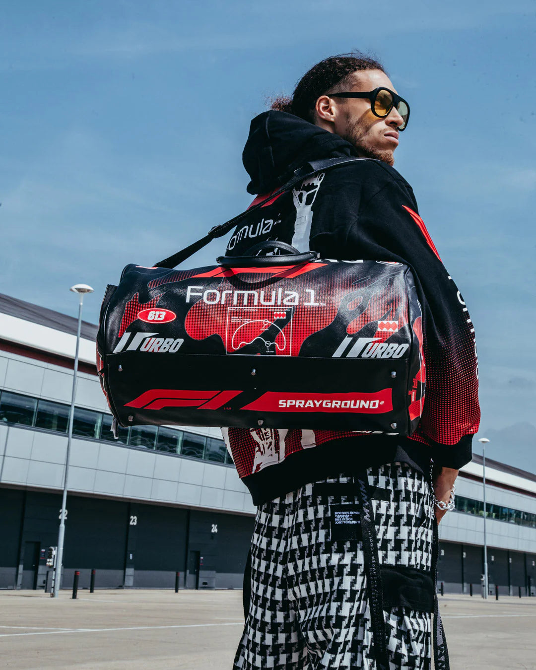 FORMULA 1 MENACING DUFFLE - Image 2
