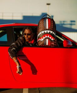 Alternative view of SHARKS IN PARIS GT BACKPACK