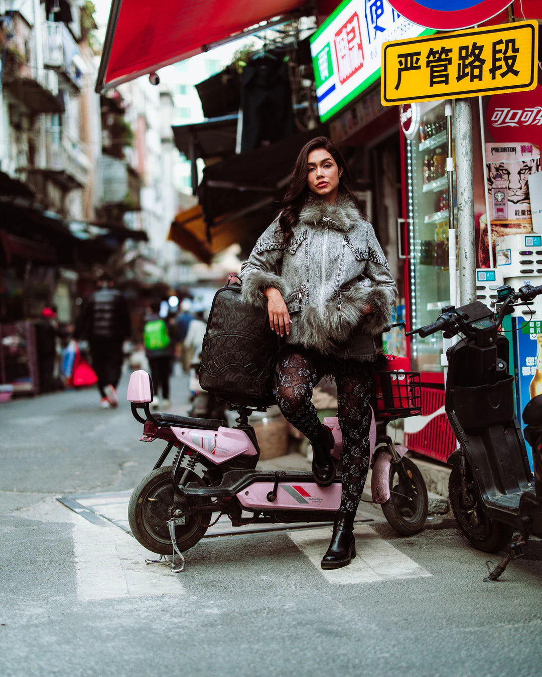 4AM DLX BACKPACK - Image 7