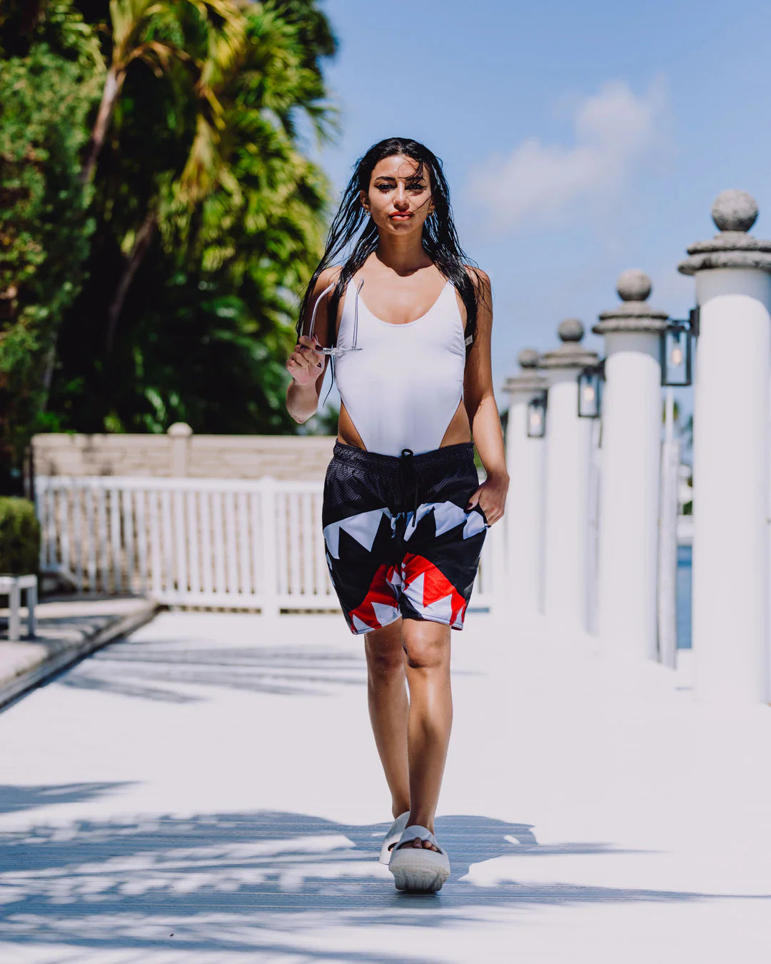 BIG BIG BITE SWIM SHORT - Image 6