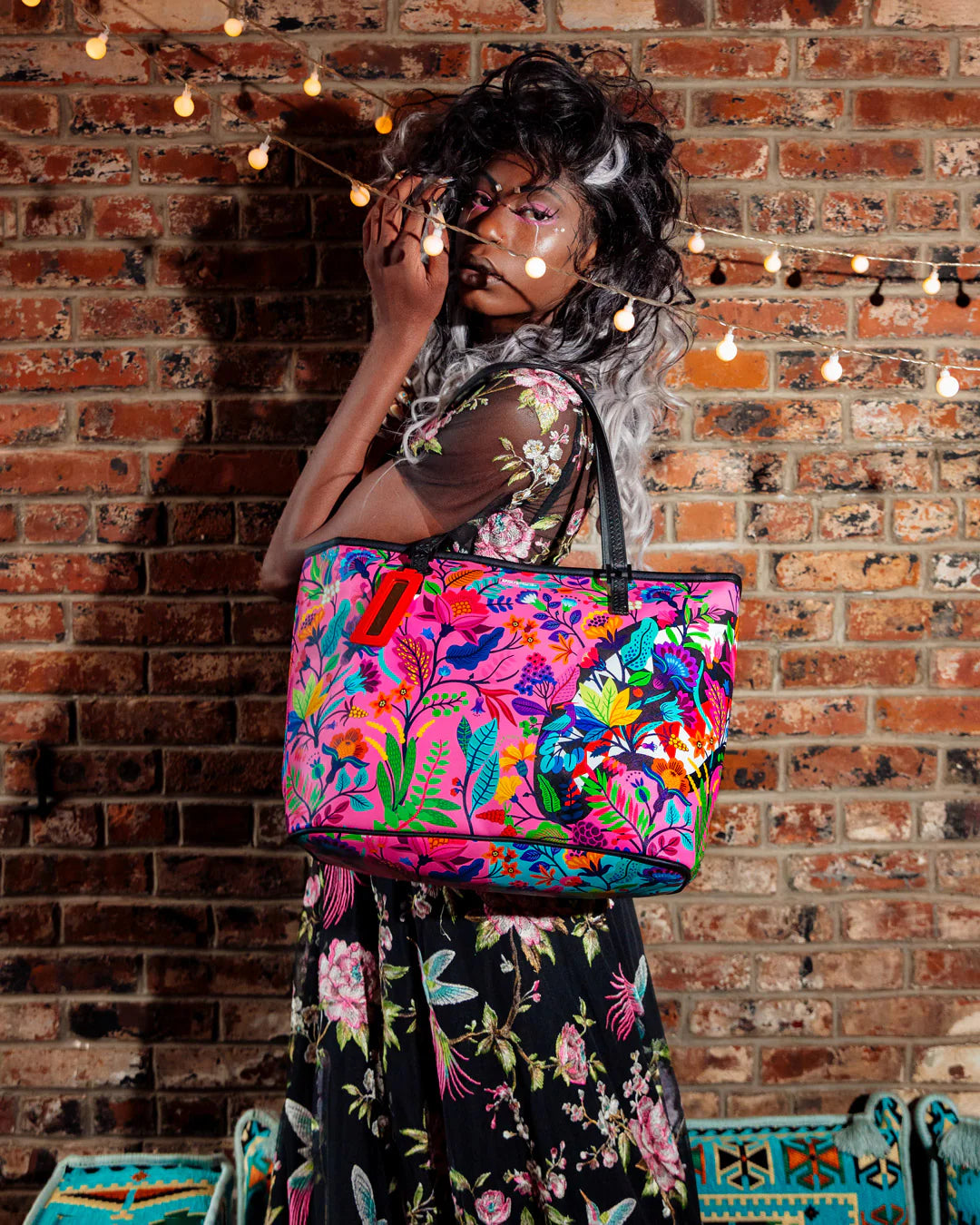 AVANT GARDEN TOTE - Image 2