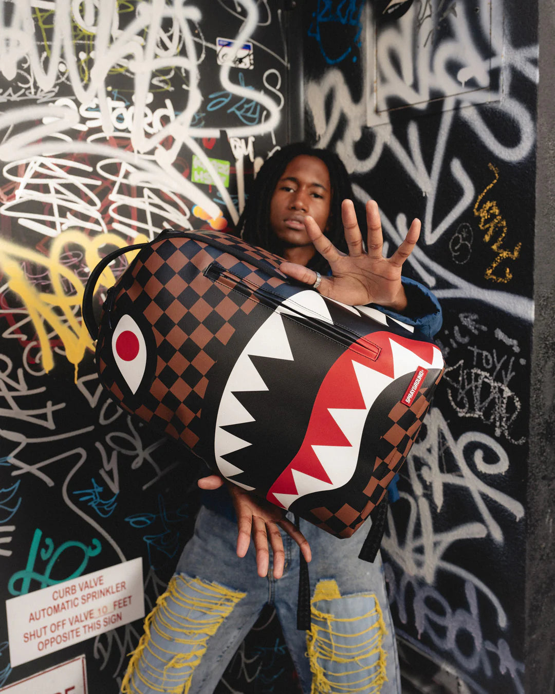 THE HANGOVER SHARK BACKPACK - Image 16