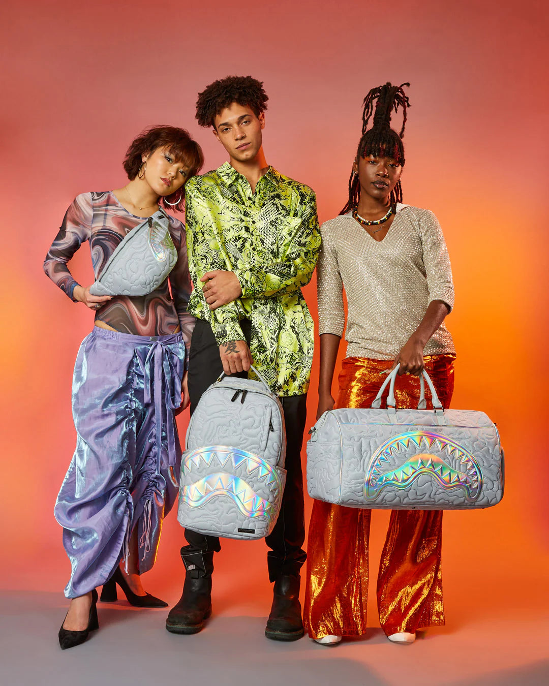 MIRASHAKU IRIDESCENT QUILT BACKPACK - Image 11