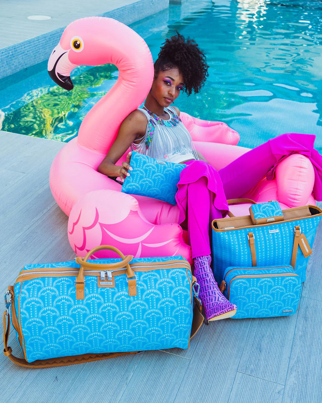 ILLUCHAINS TURQ TOTE - Image 10
