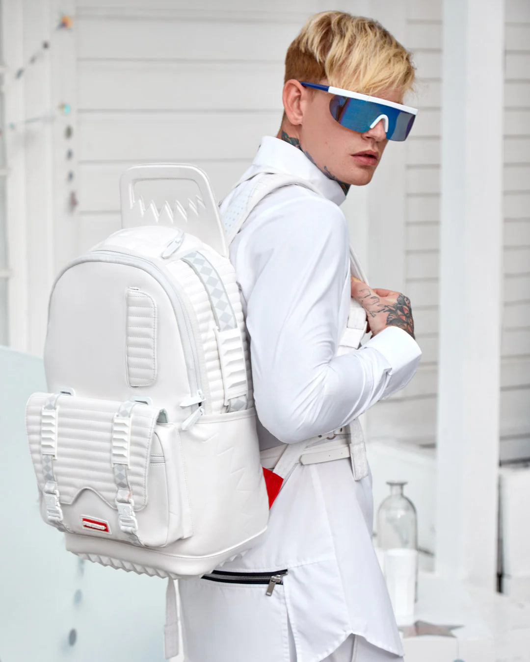 FUTURE TRAVELER CARGO BACKPACK - Image 2