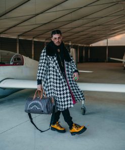 Alternative view of ILLUCHAINS DUFFLE