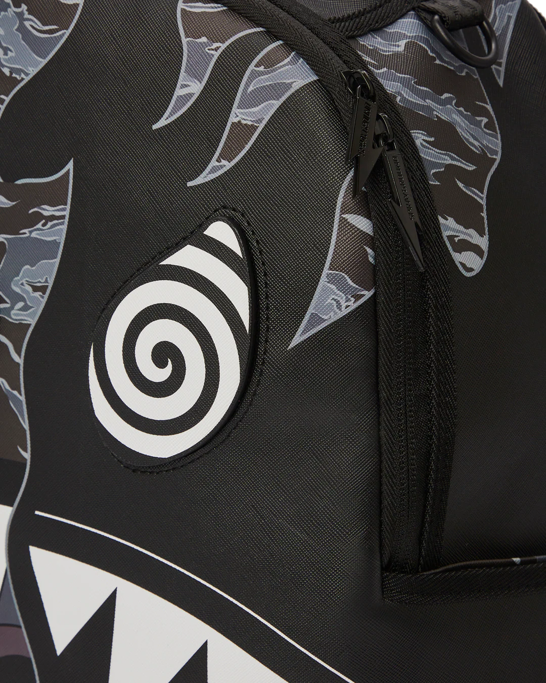 DAZED AND SHARK BACKPACK (DLXV) - Image 10