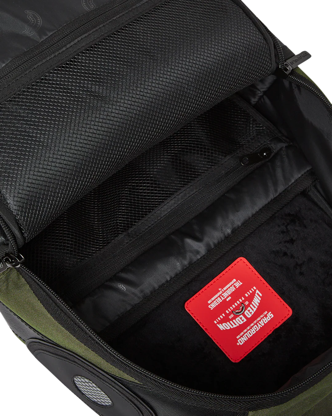 UNLEASH THE SHARK BACKPACK - Image 14