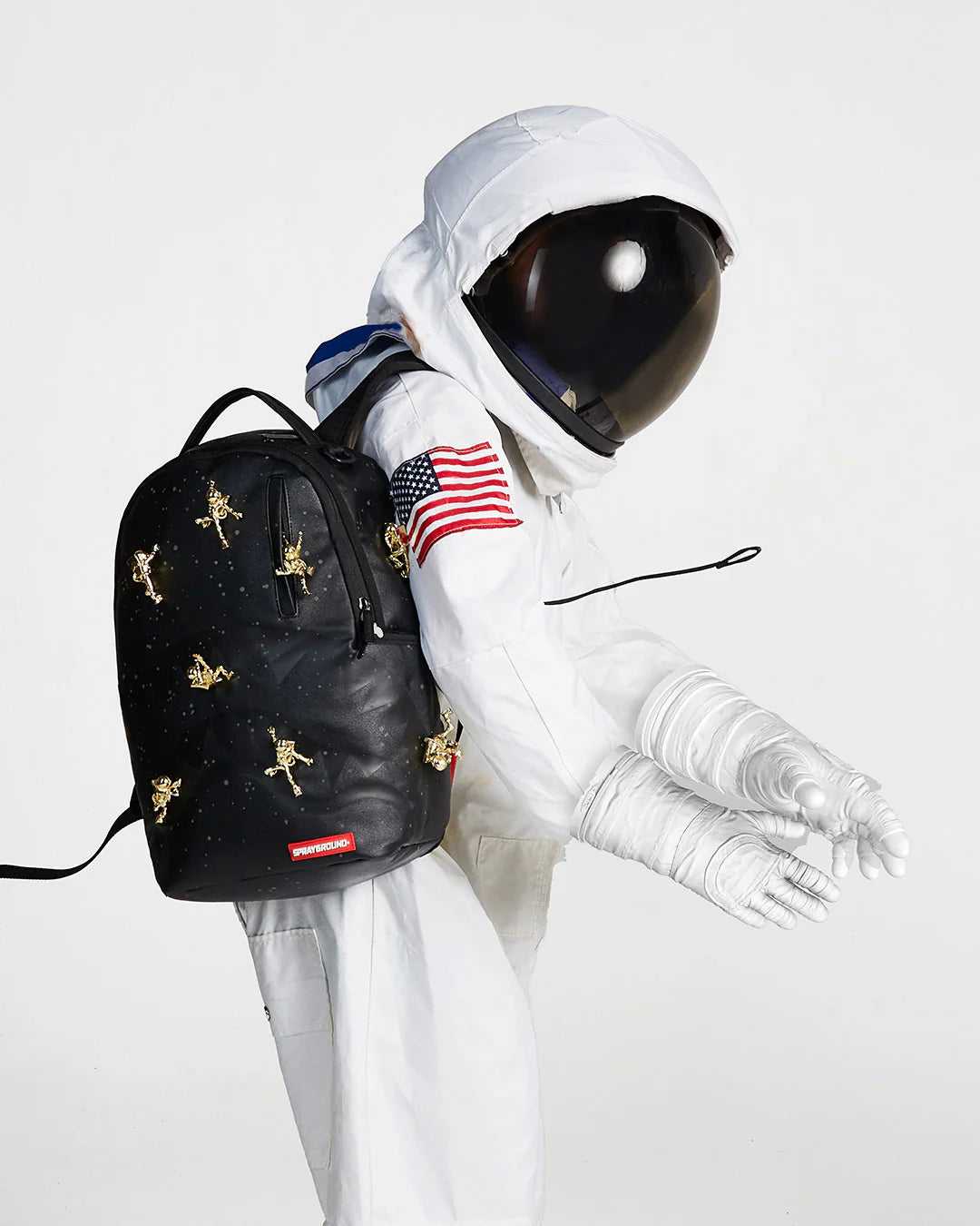 THE LOST IN SPACE BACKPACK (10 3D GOLD METAL ASTRONAUTS) - Image 2