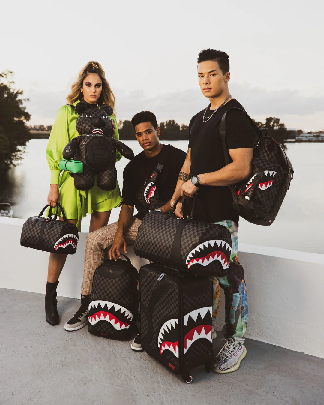 HENNY AIIR TO THE THRONE BACKPACK (DLXV) - Image 7