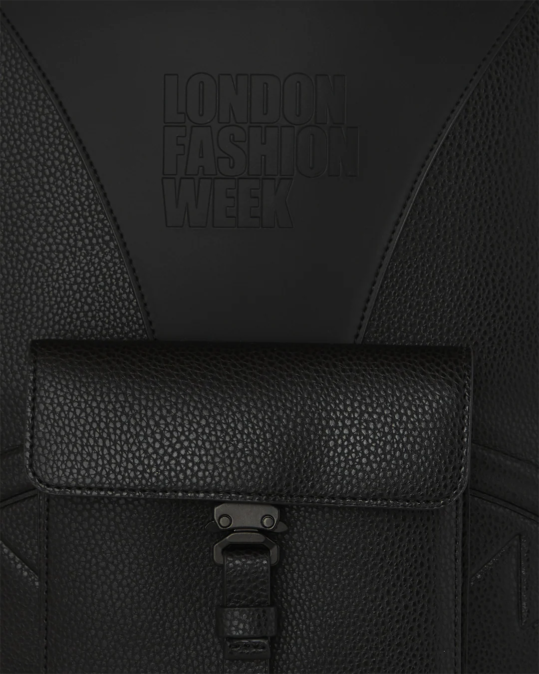 LONDON FASHION WEEK RED CARPET READY BACKPACK - Image 13