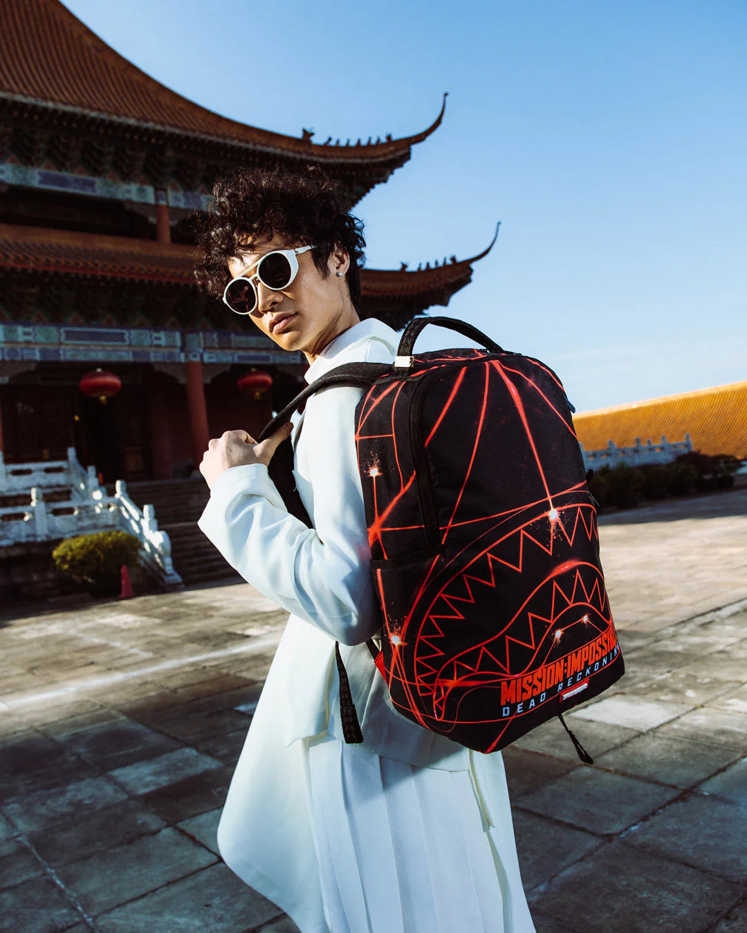 MISSION IMPOSSIBLE HEIST LASER SHARK BACKPACK - Image 12