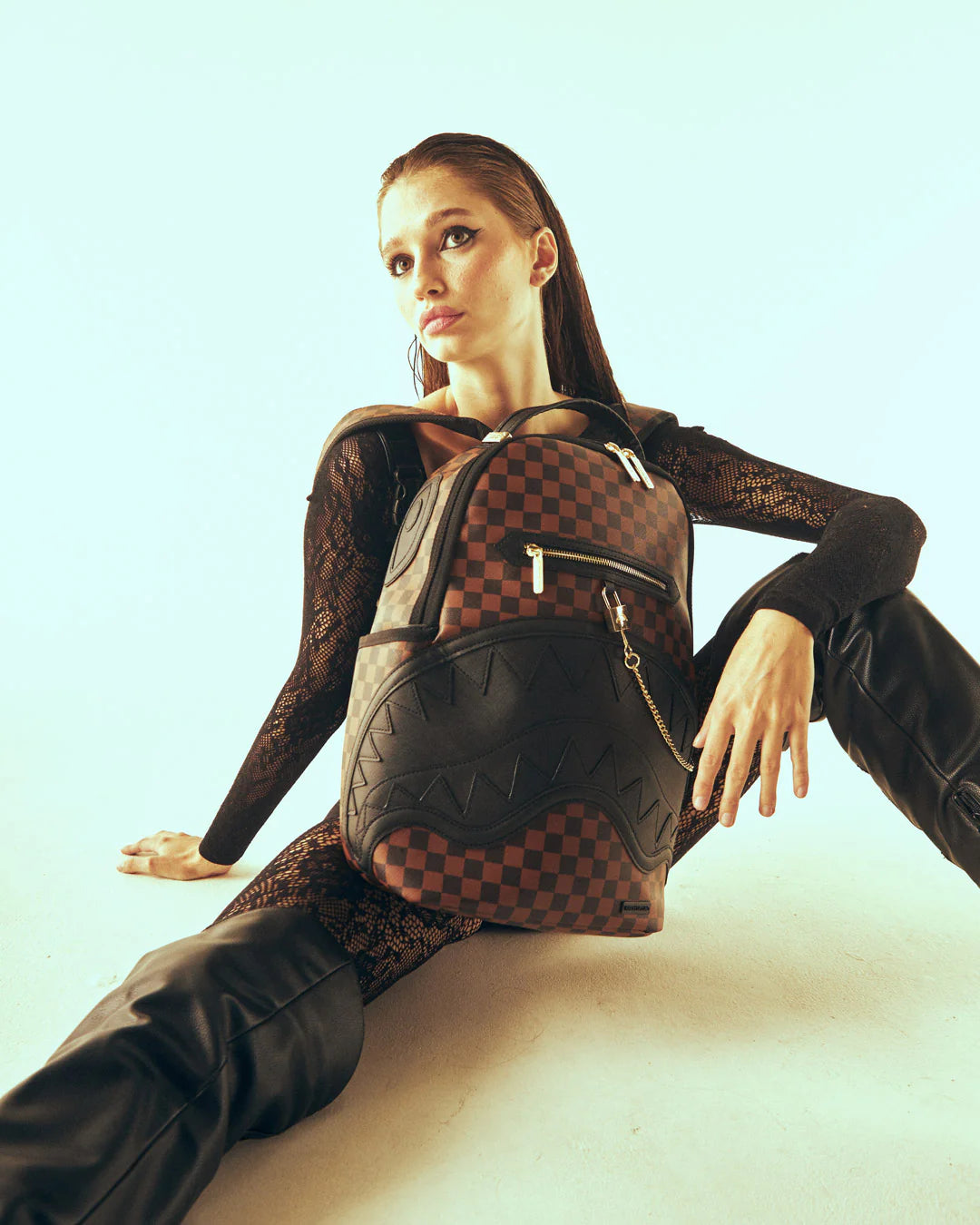 HENNY LOCK SHARKS IN PARIS BACKPACK (DLXV) - Image 3