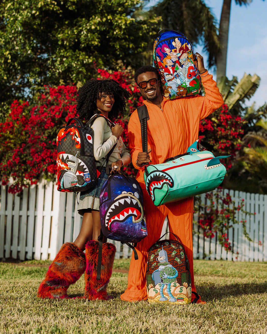 FUTURAMA PLANET EXPRESS PACK DUFFLE - Image 3