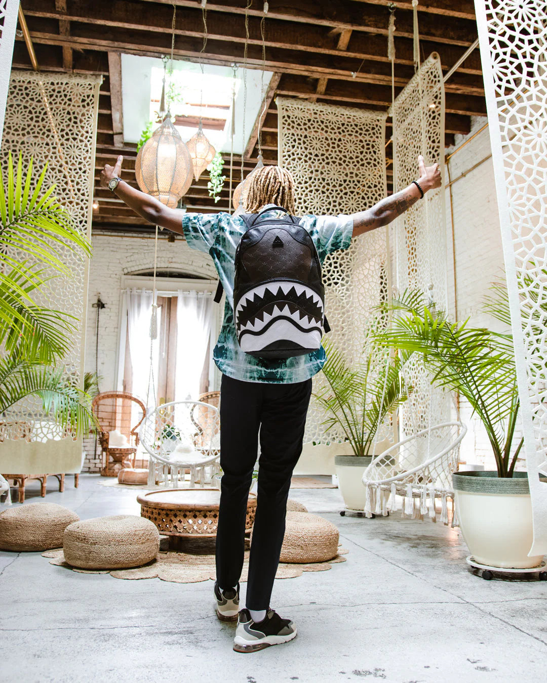 V.V.I.P. BACKPACK (DLXV) - Image 7