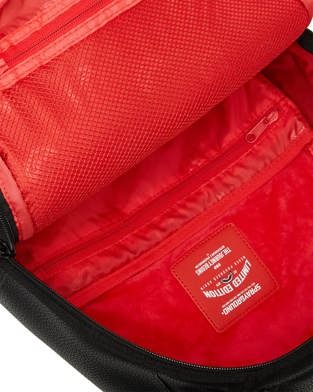 HEAVY METAL SHARK BLACK BACKPACK (DLXV) - Image 9