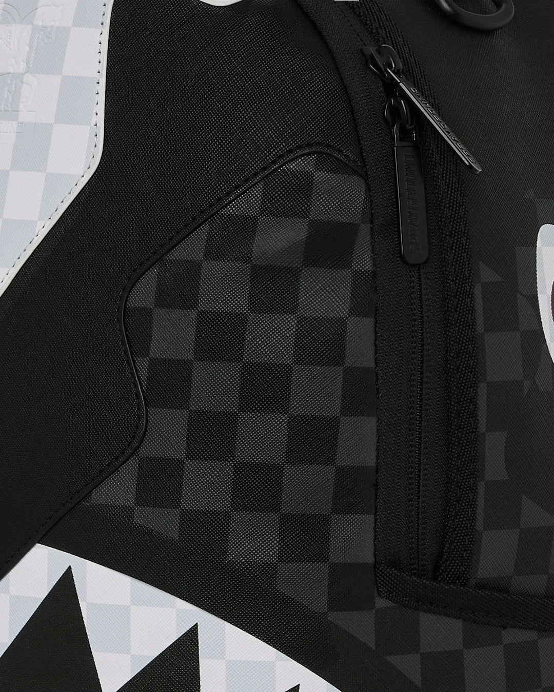 TRIPLE DECKER HEIR TO THE THRONE BACKPACK - Image 11
