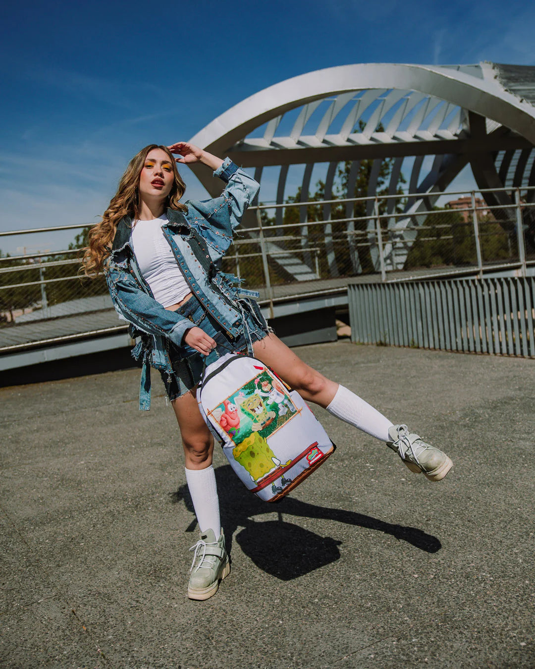SPONGEBOB ART CRITIC BACKPACK - Image 6