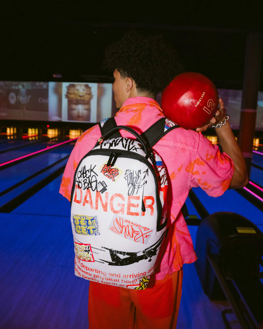 JETBLAST SIGN ON THE RUNWAY BACKPACK - Image 9