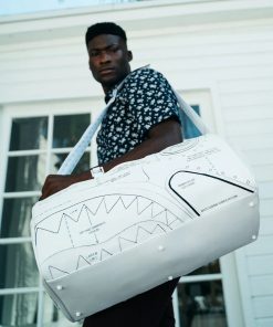 Alternative view of TECHNICAL CUT & SHARK DUFFLE